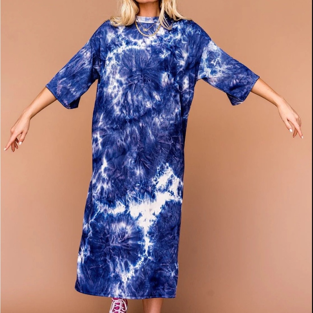 Dressed in LaLa Ozzy dress in indigo
